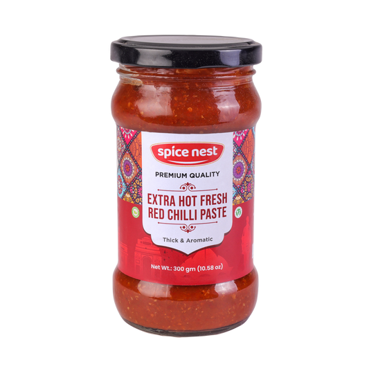 Bulk packaging of Extra Hot Fresh Red Chilli Paste for export